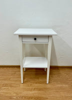 IKEA HEMNES Sivupöytä