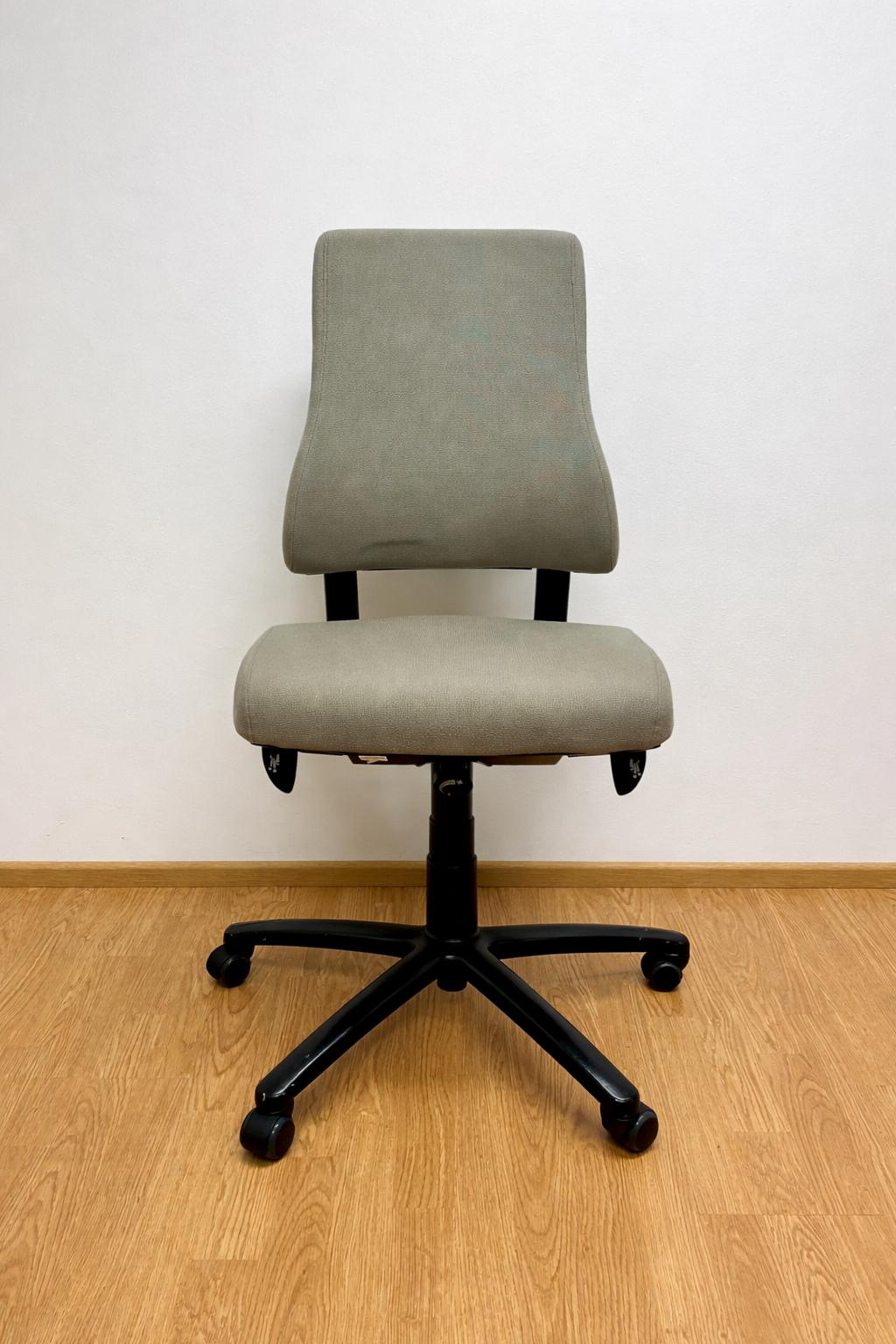 MARTELA AXIA Työtuoli