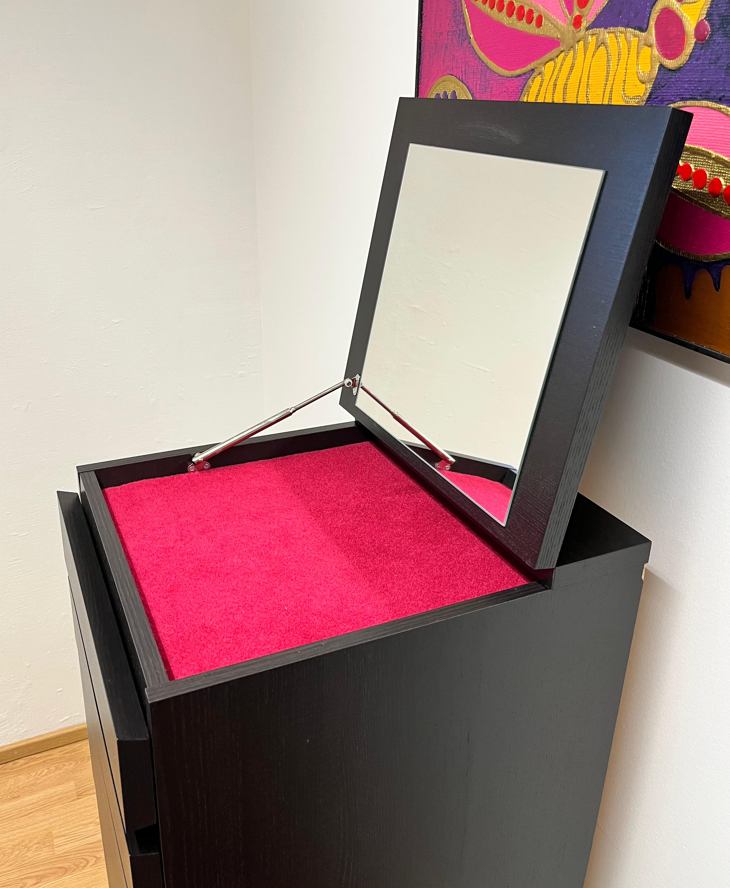 IKEA MALM Lipasto Peilillä