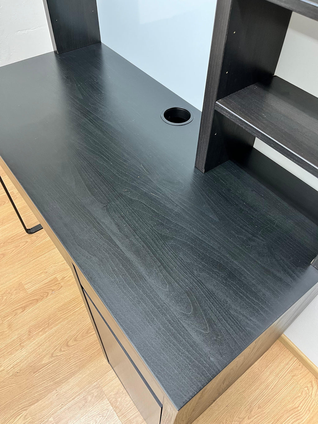 IKEA MICKE Työpöytä