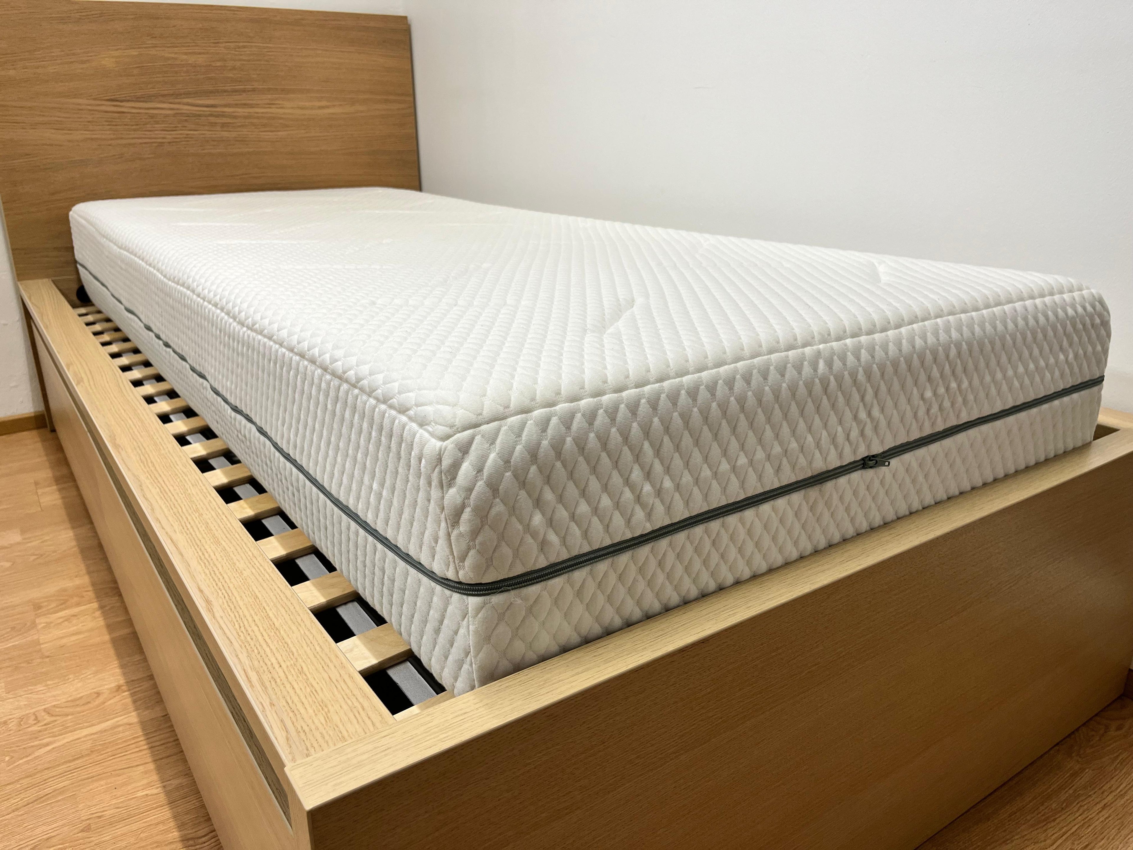 WELLPUR GOLD F110 Vaahtomuovipatja