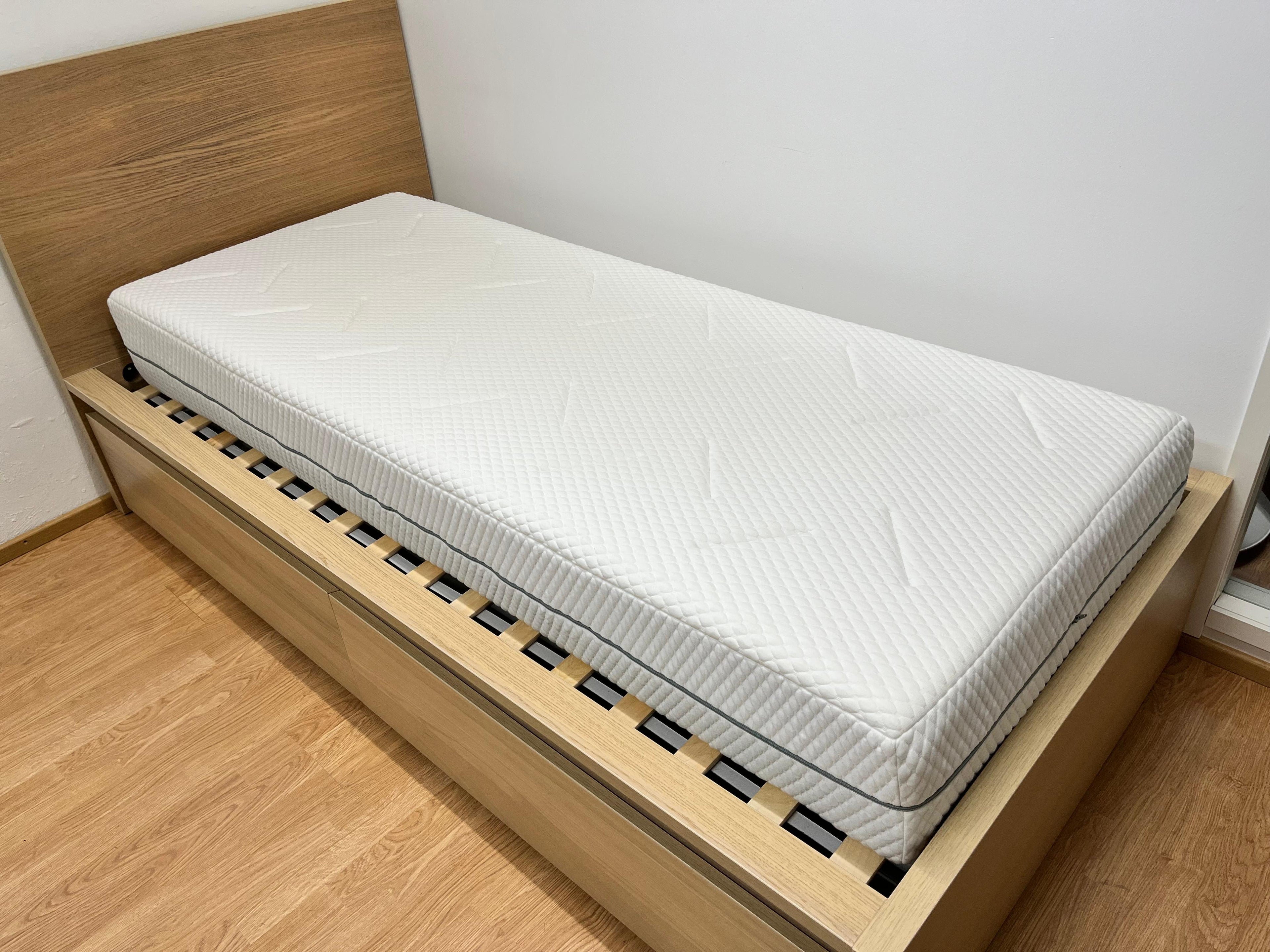 WELLPUR GOLD F110 Vaahtomuovipatja