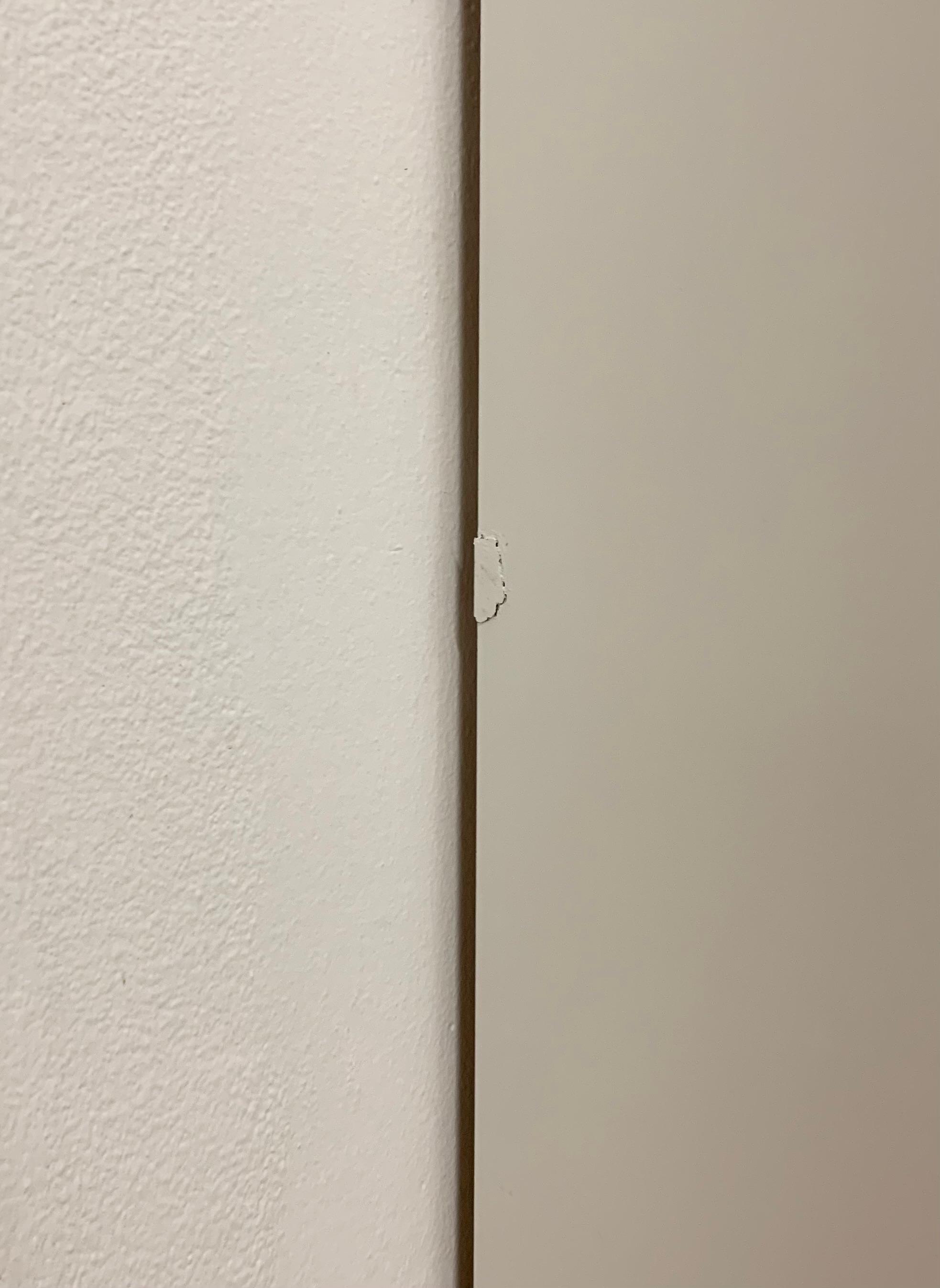 ISKU Säilytyskokonaisuus + vitriiniovet