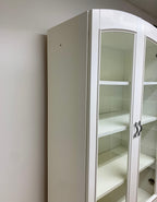 ISKU Säilytyskokonaisuus + vitriiniovet