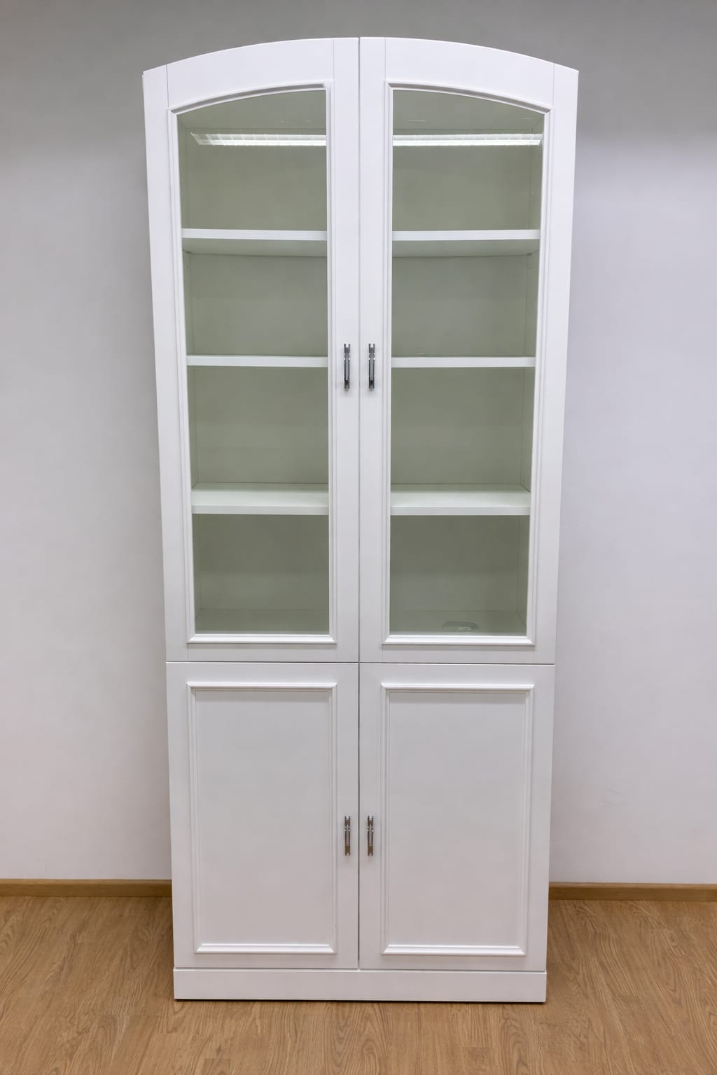 ISKU Säilytyskokonaisuus + vitriiniovet