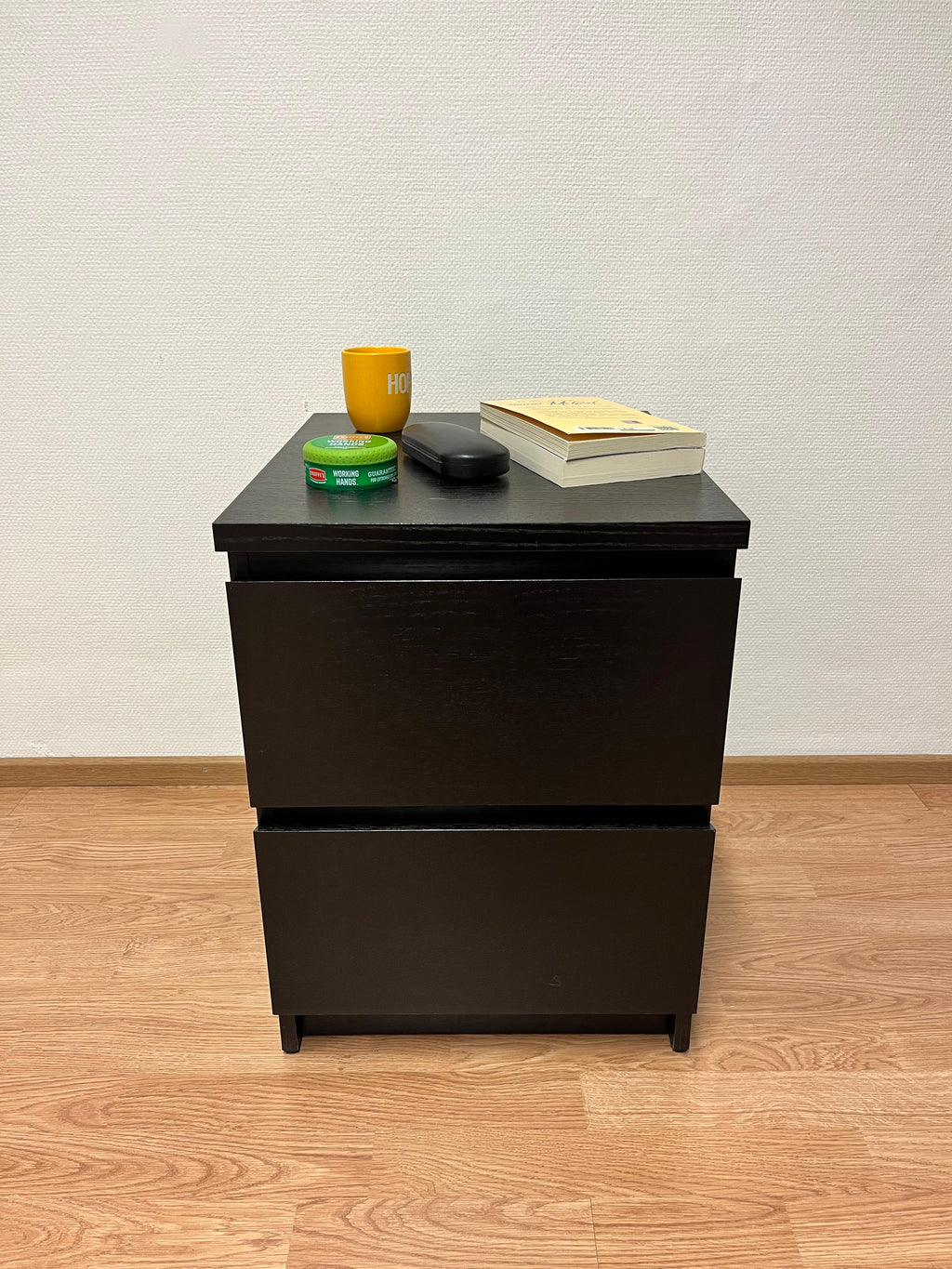 IKEA MALM Lipasto