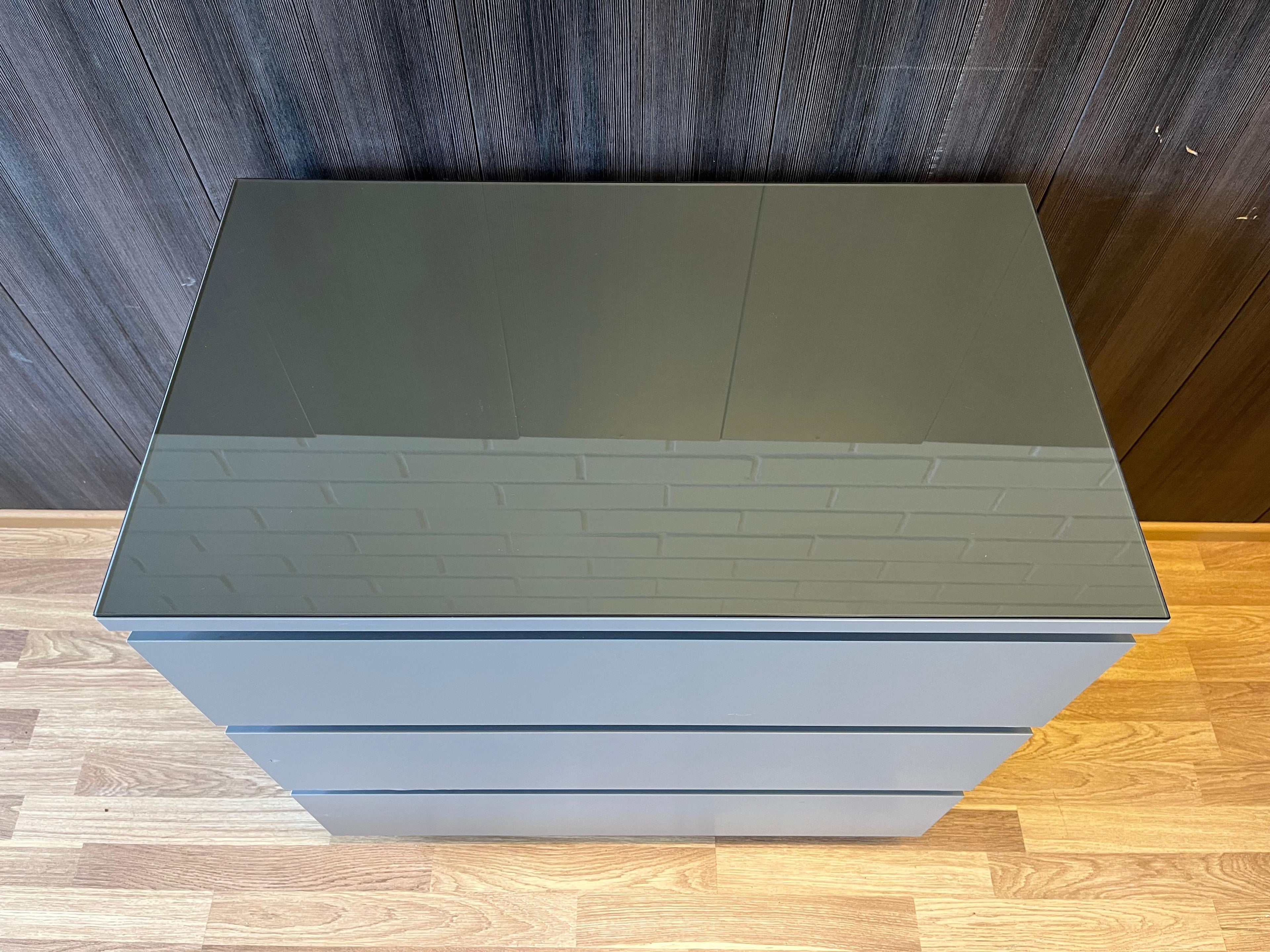 IKEA MALM Lipasto Lasileveyllä, 3 laatikkoa, harmaa