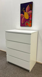 IKEA MALM Lipasto, 4 laatikkoa