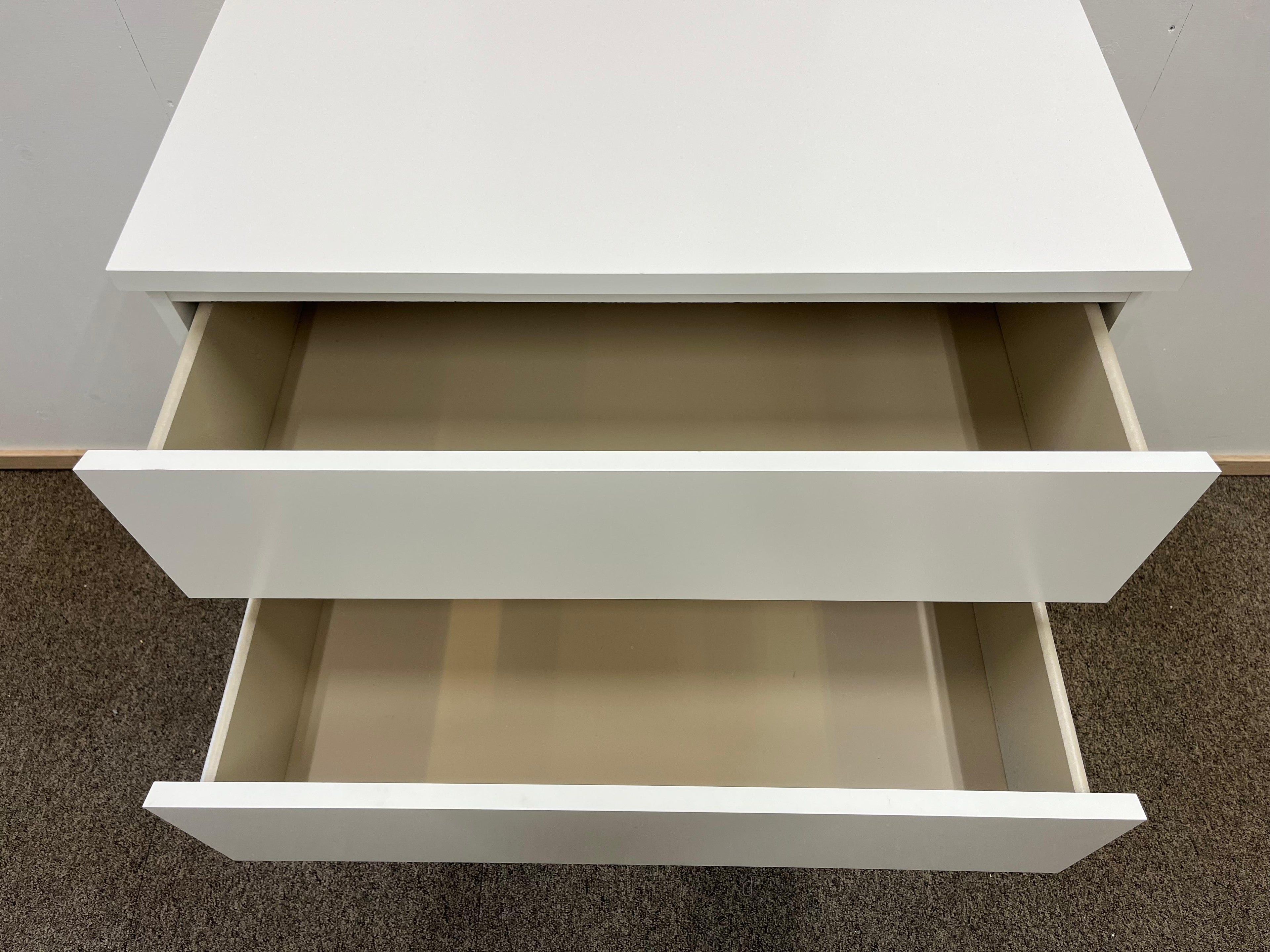 IKEA MALM Lipasto, 4 laatikkoa