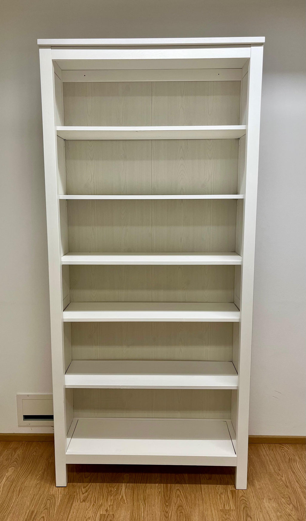 IKEA HEMNES Kirjahylly