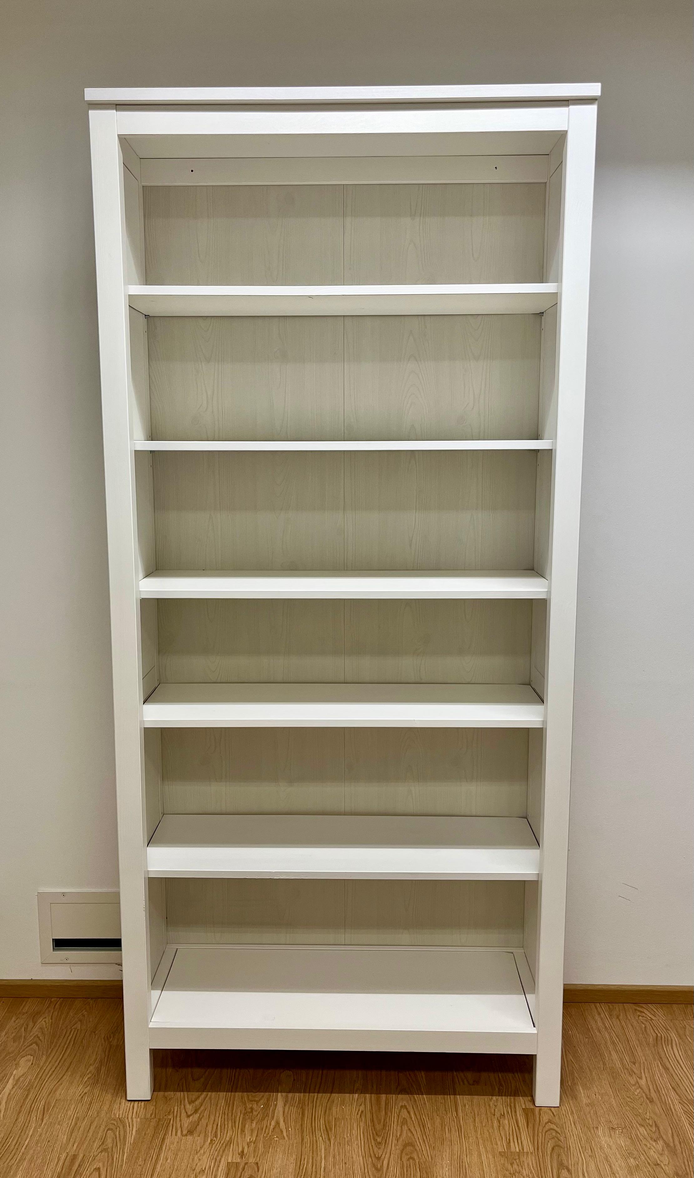 IKEA HEMNES Kirjahylly