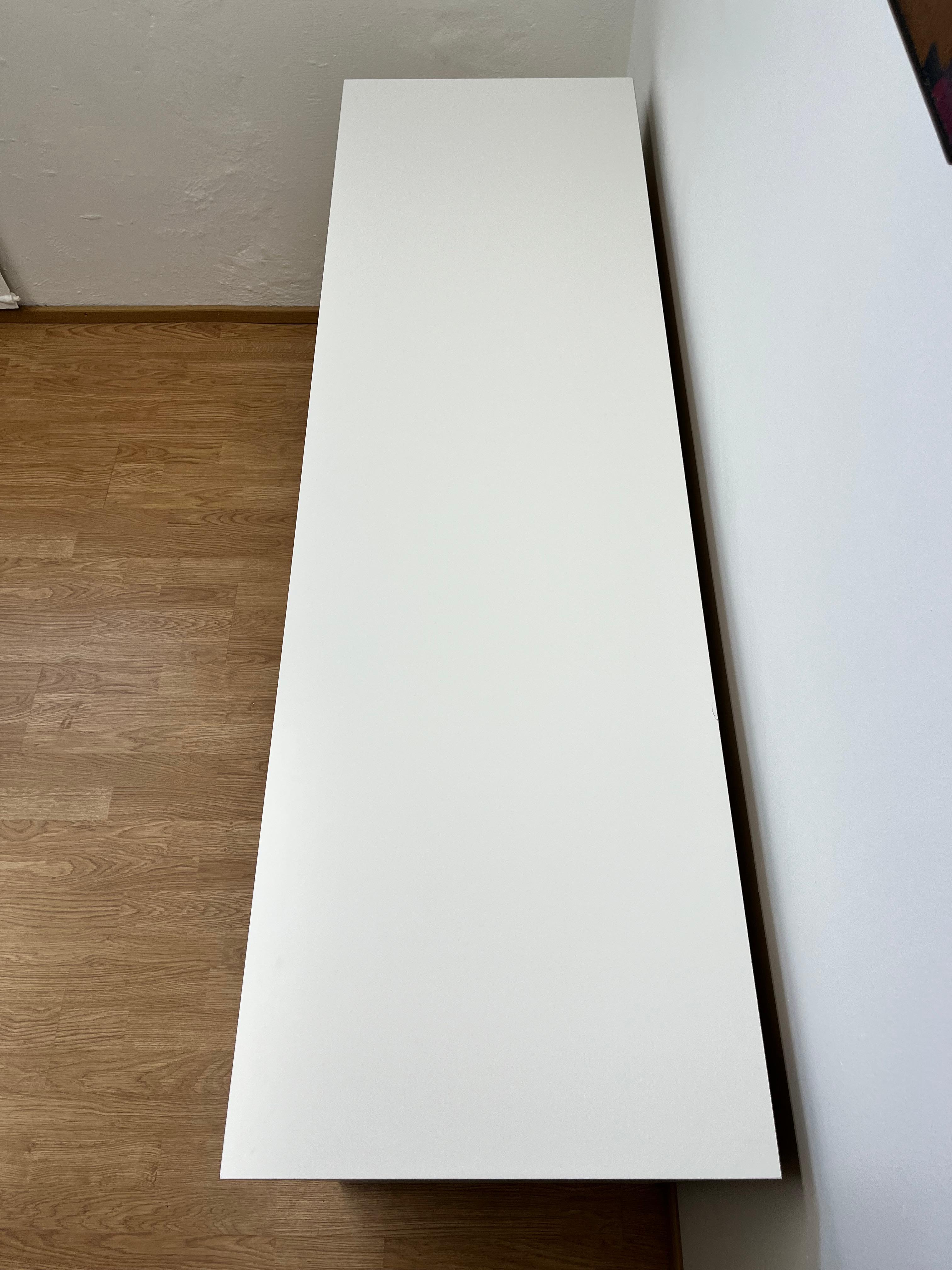 IKEA MALM Lipasto