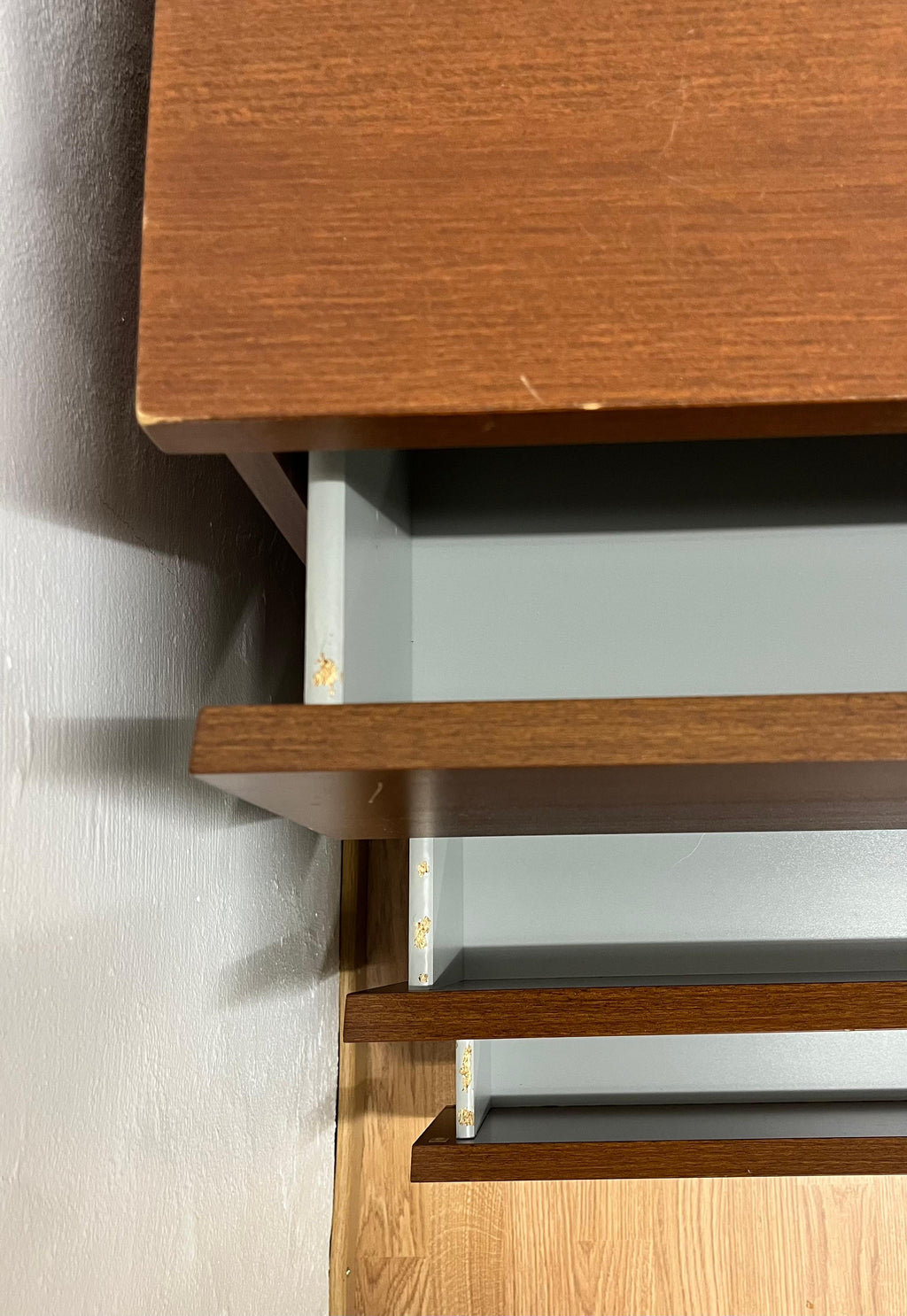 IKEA MALM Lipasto