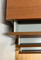 IKEA MALM Lipasto