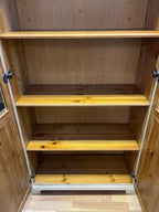 IKEA HEMNES Vitriinikaappi