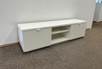 IKEA BYÅS TV-taso,