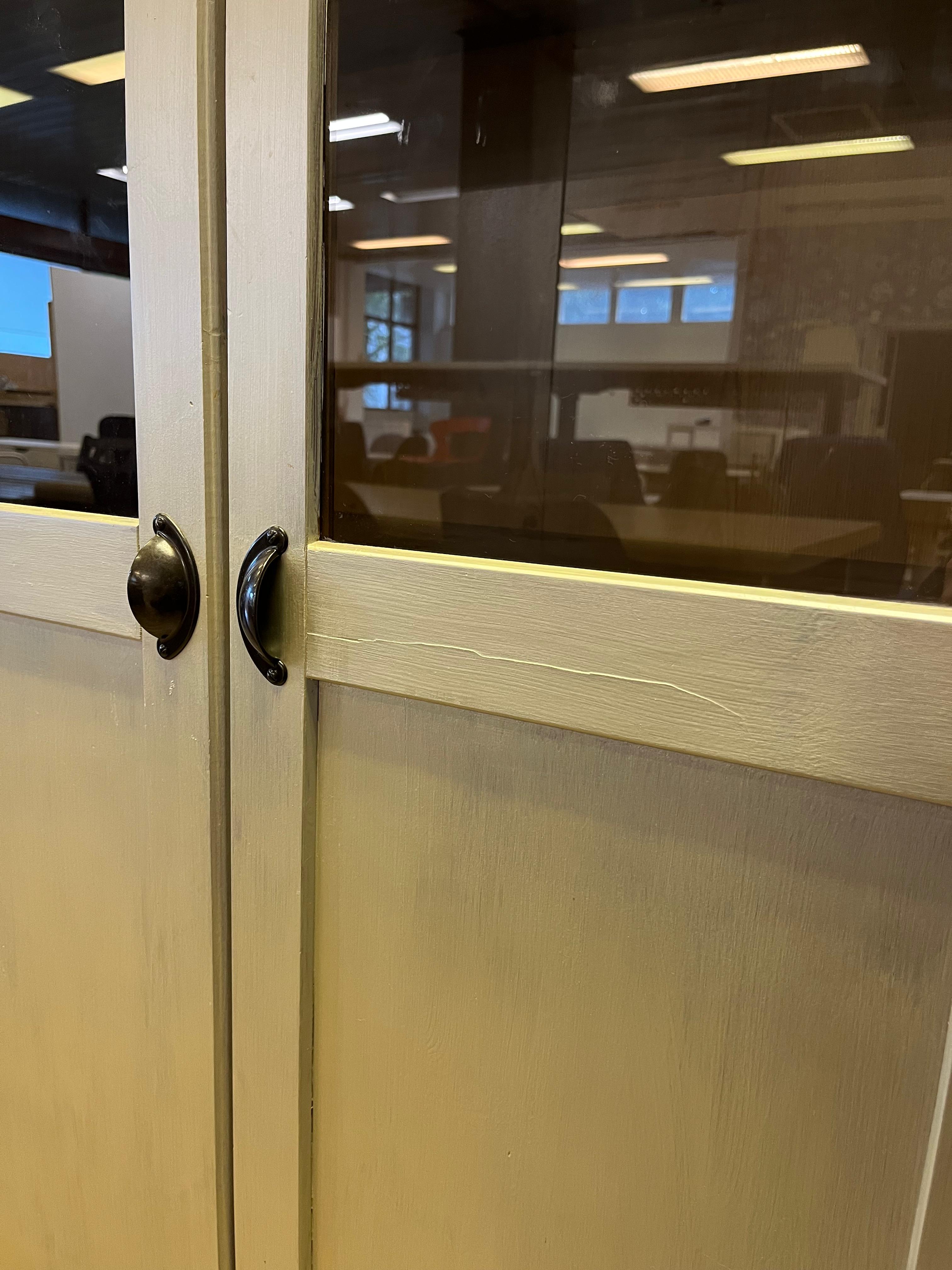 IKEA HEMNES Vitriinikaappi