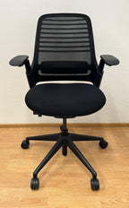 STEELCASE Toimistotuoli